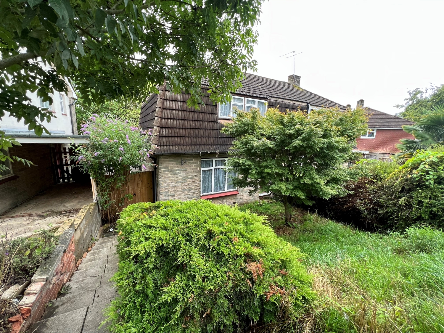 Spring Rise, Egham, Surrey, TW20 Nevin And Wells